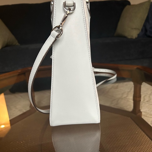 NWT Michael Kors Signature Logo Jessie Large Top Zip Tote in Soft Sky Bag - Picture 11 of 15